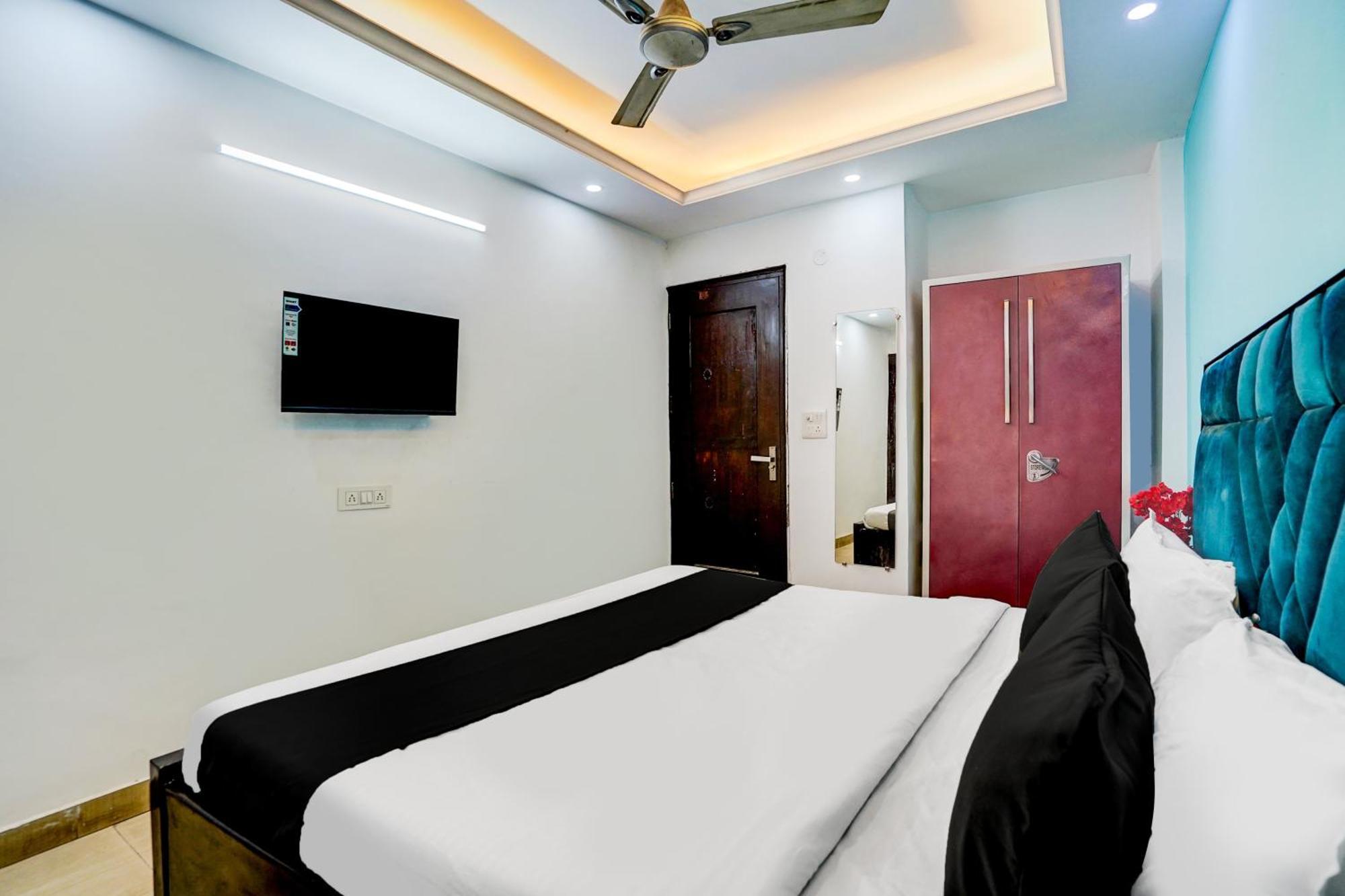 Hotel O Silver Key Kd Plaza Near Saket Metro Station New Delhi Luaran gambar
