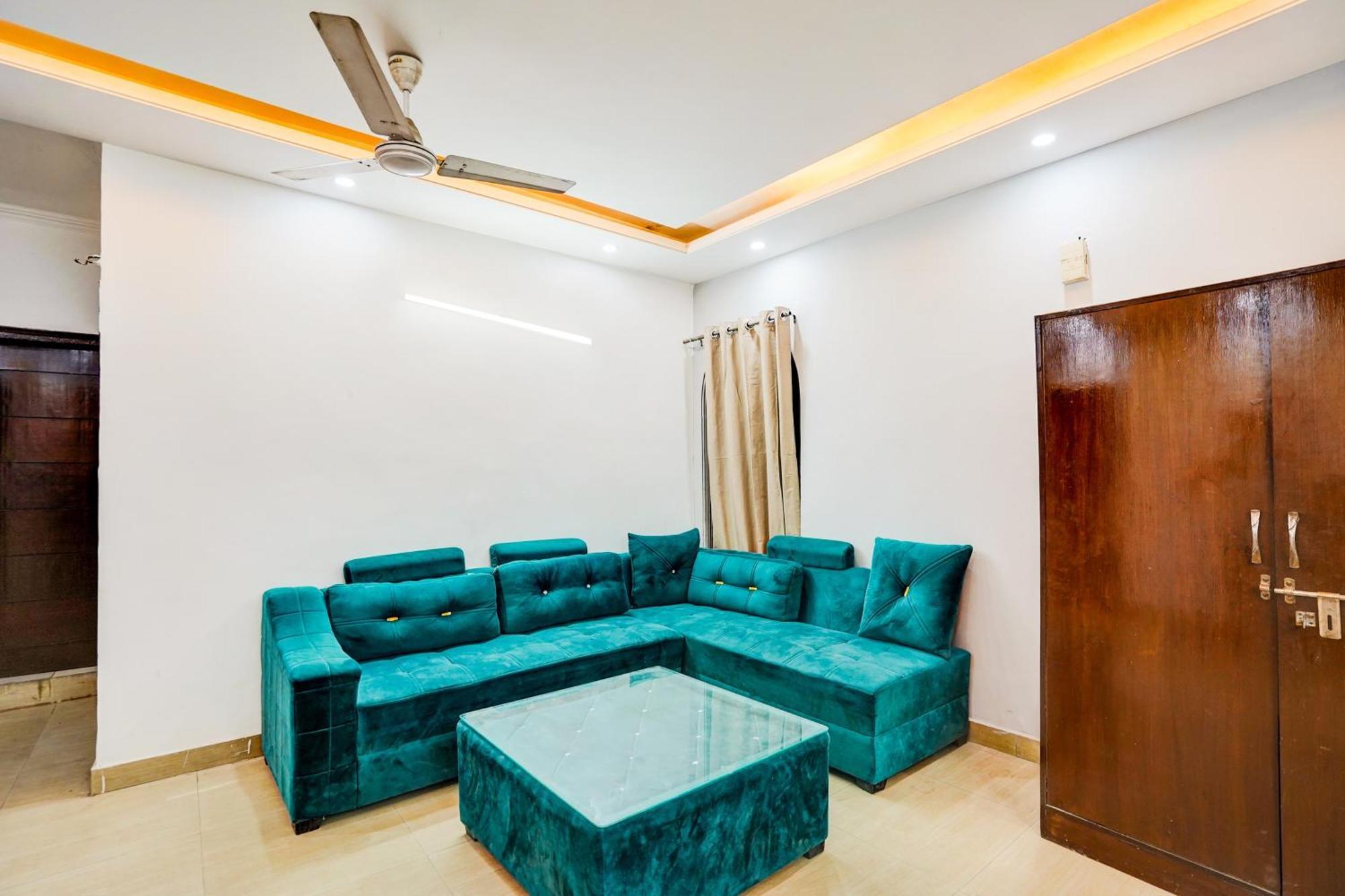 Hotel O Silver Key Kd Plaza Near Saket Metro Station New Delhi Luaran gambar