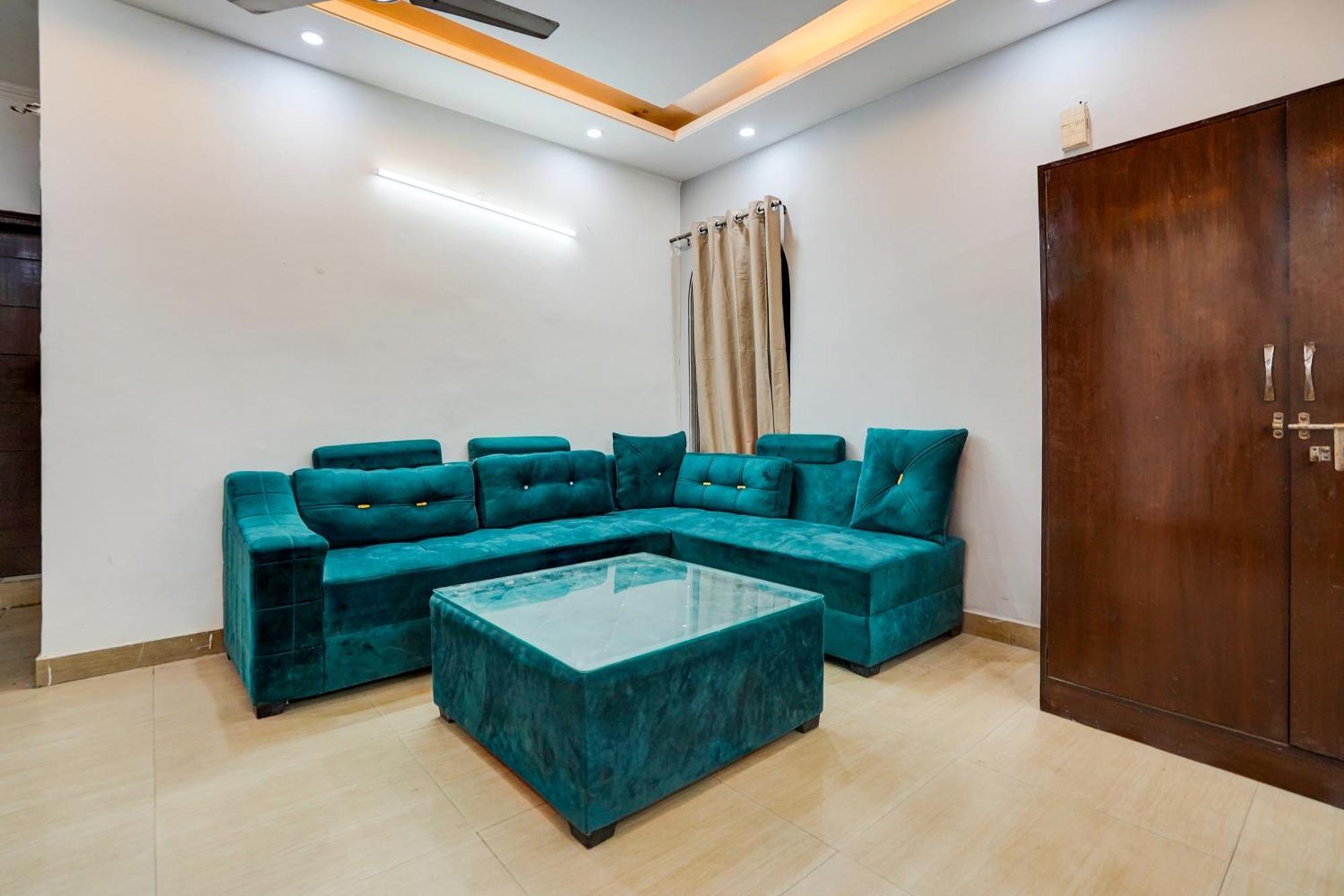 Hotel O Silver Key Kd Plaza Near Saket Metro Station New Delhi Luaran gambar