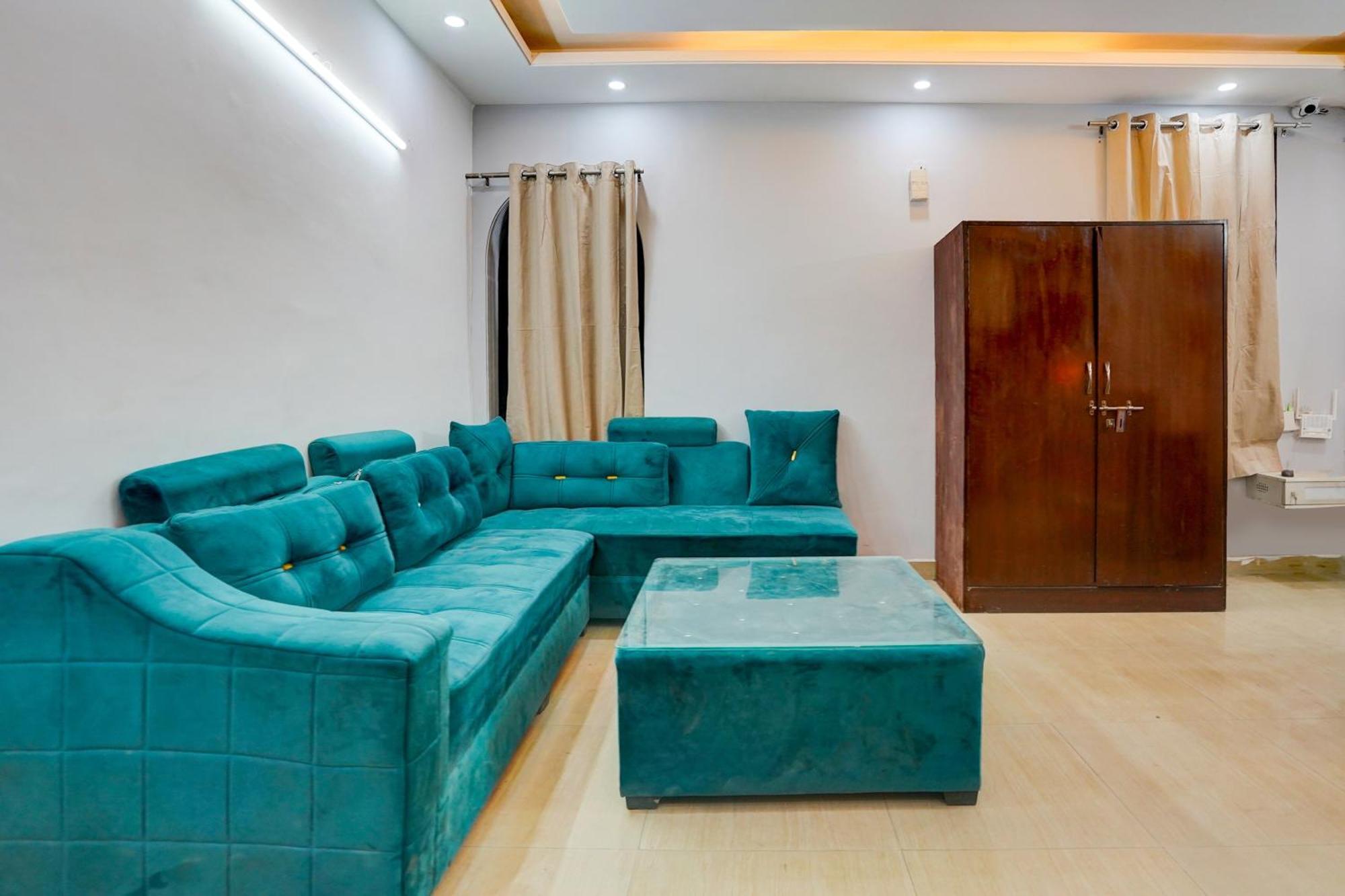 Hotel O Silver Key Kd Plaza Near Saket Metro Station New Delhi Luaran gambar