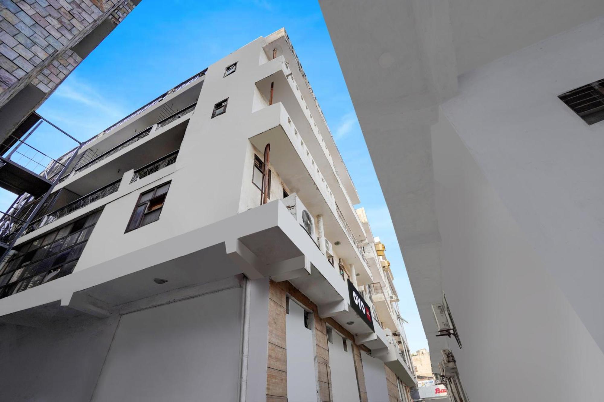 Hotel O Silver Key Kd Plaza Near Saket Metro Station New Delhi Luaran gambar